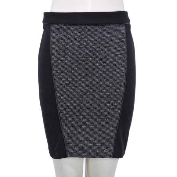 Express Pencil Skirt w/ Faux Leather Detail (2) - Picture 3 of 3